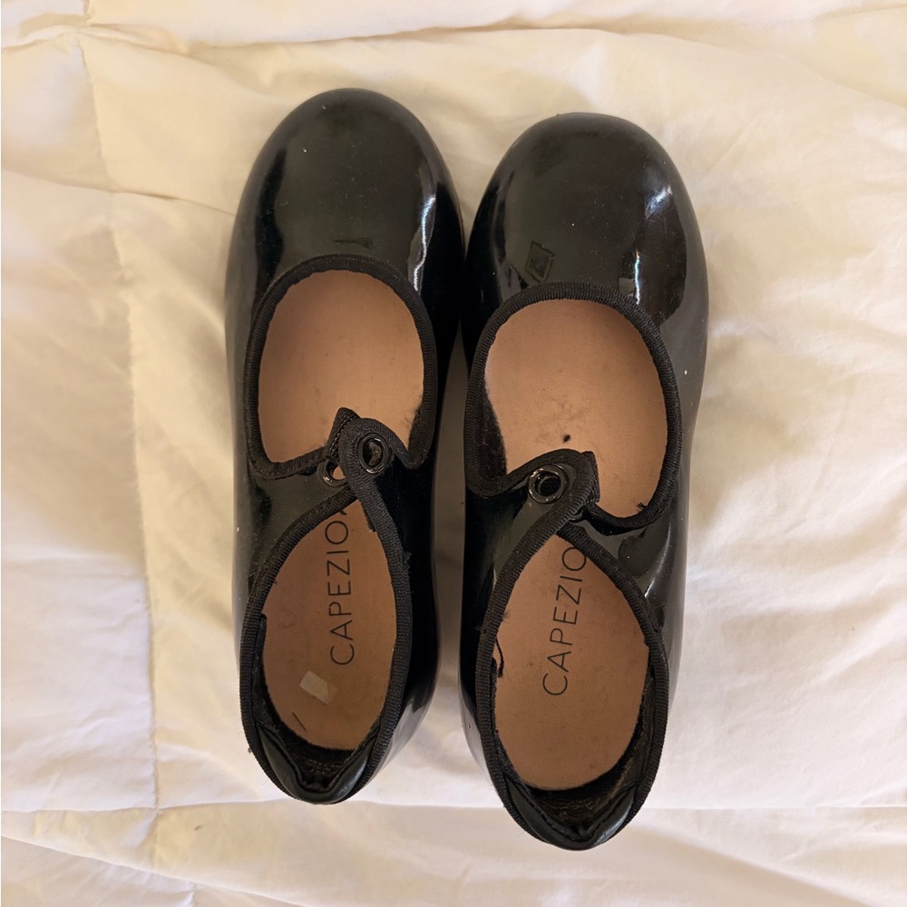 Capezio Girls Black Patent Tap Shoes